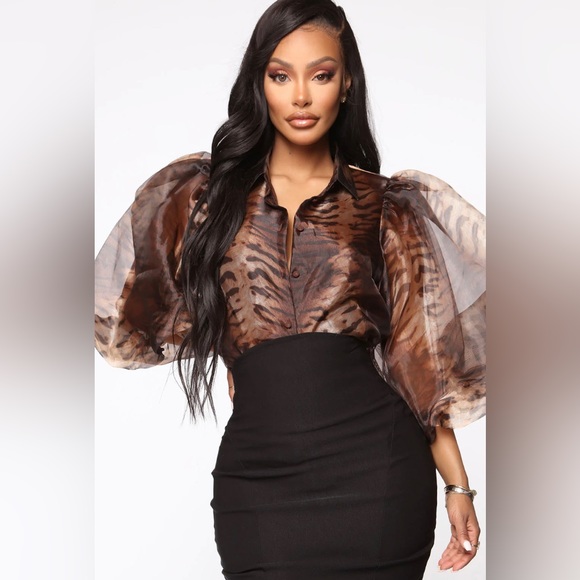 FN Brown tiger print blouse, Size small - Picture 2 of 5